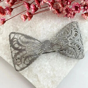 Art Deco Large XL Vintage Textured Handcrafted Cannetille Style Bowtie Brooch